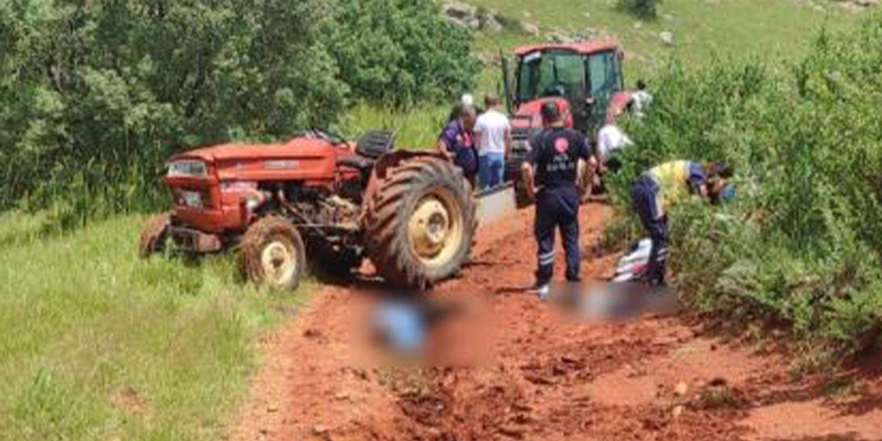 Traktörün devrildiği kazada biri çocuk 2 kişi hayatını kaybetti