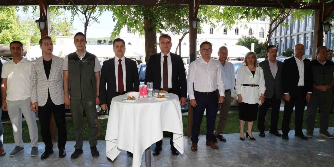 Muğla Orman Bölge Müdürlüğü’nde bayramlaşma mesaisi