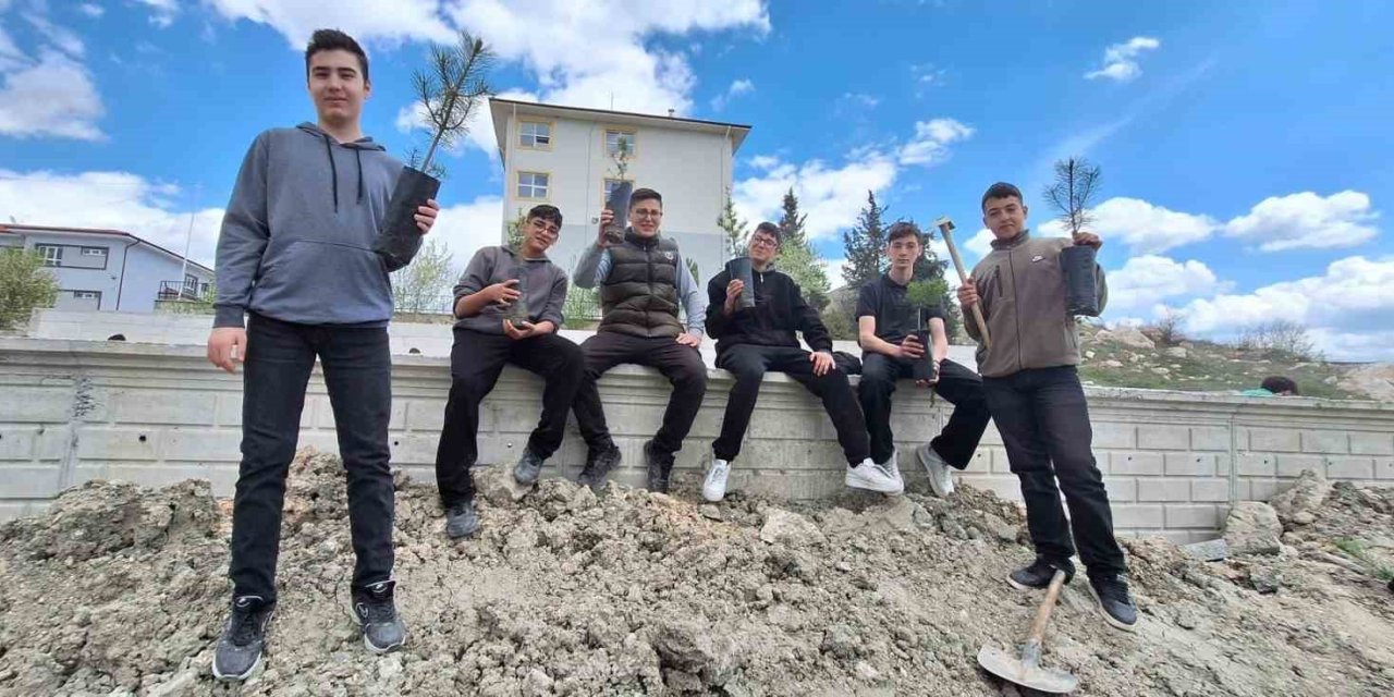 ÇEDES kapsamında Kütahya’da fidan dikim seferberliği