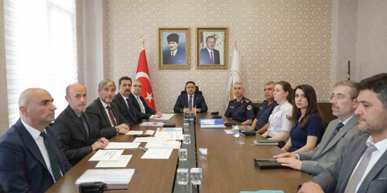 Kütahya’da çocukların eğitim hayatı boyunca karşılaşabilecekleri güvenlik riskleri kapsamlı şekilde ele alındı