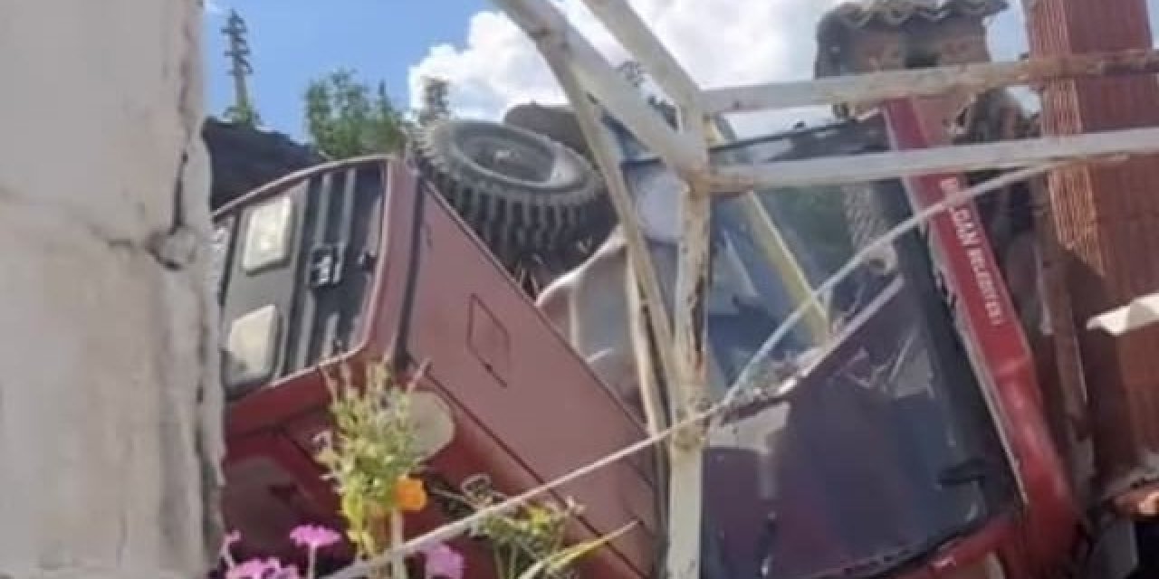 Belediyenin traktörü bahçeye uçtu