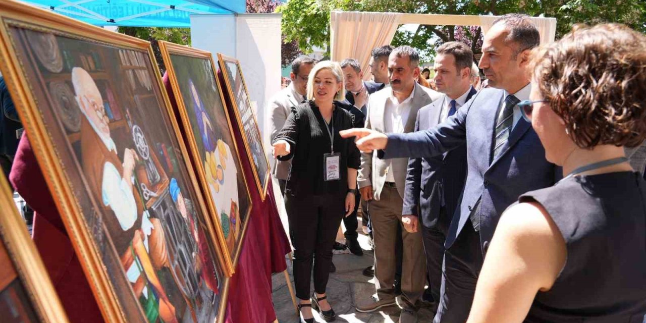 Muğla’da el emeği göz nuru eserler görücüye çıktı