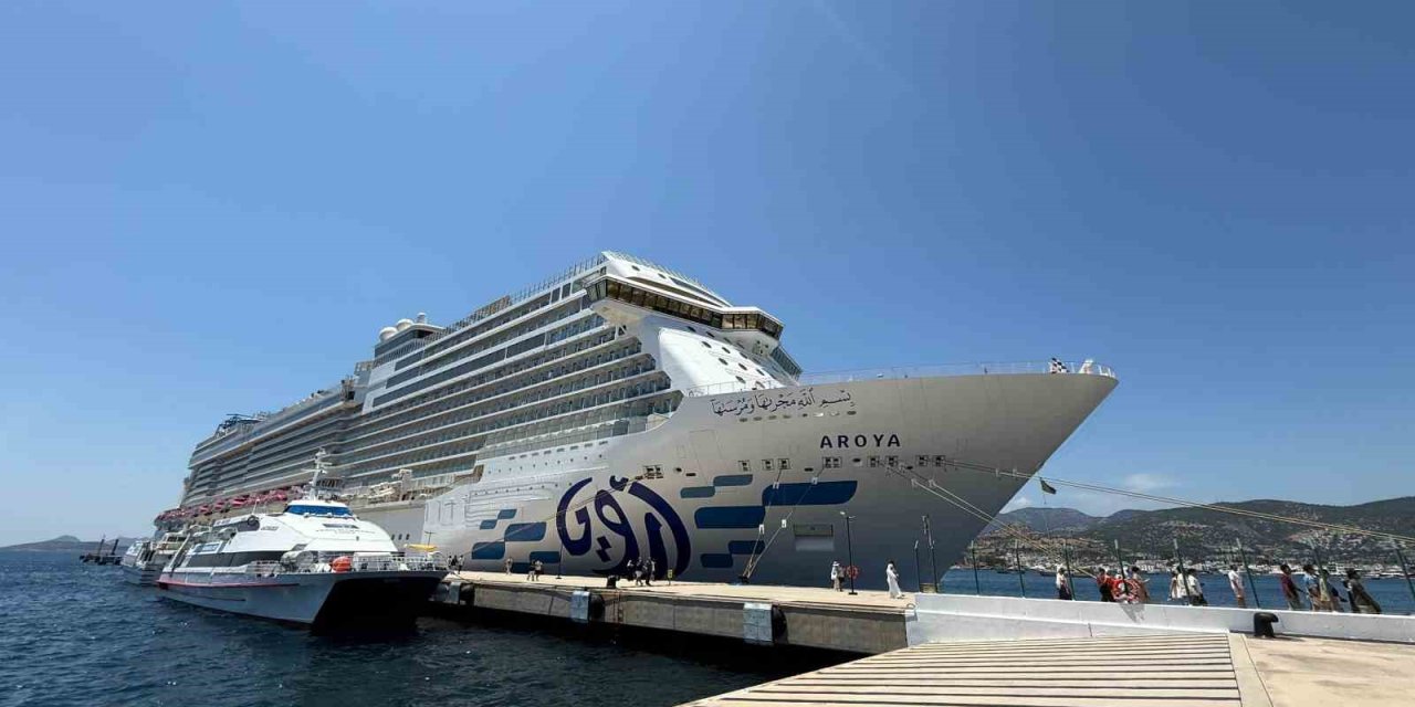 Bodrum’a 2 bin 124 yolcuyla geldi