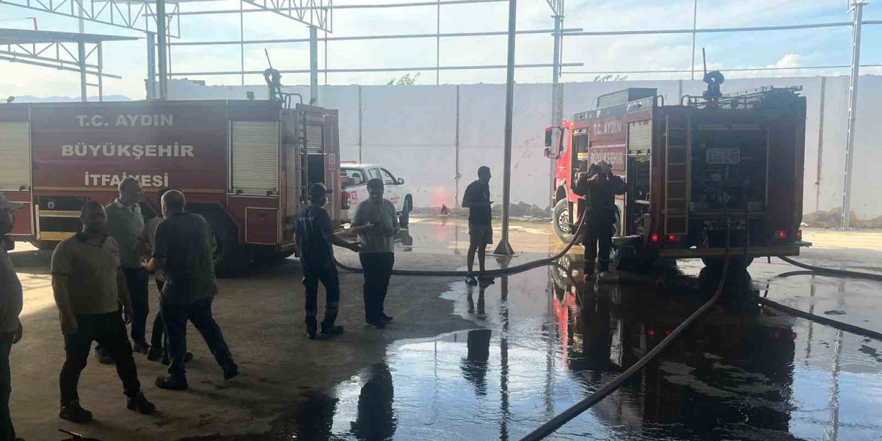 Fabrikada çıkan yangın söndürüldü