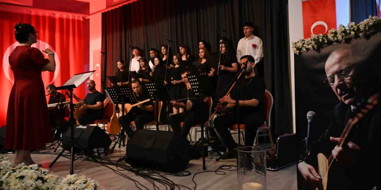 Demirci’de Bozkırın Tezenesi Neşet Ertaş’a vefa gecesi