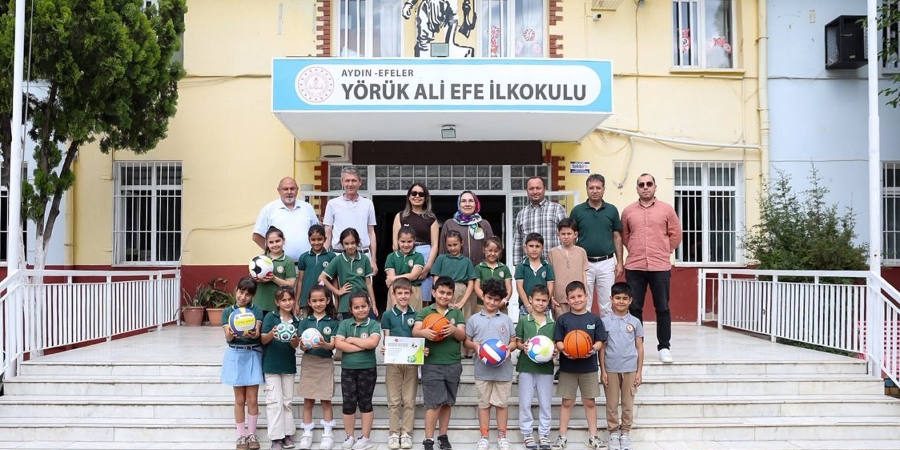 Efeler’in çevreci minikleri ödüllerine kavuştu