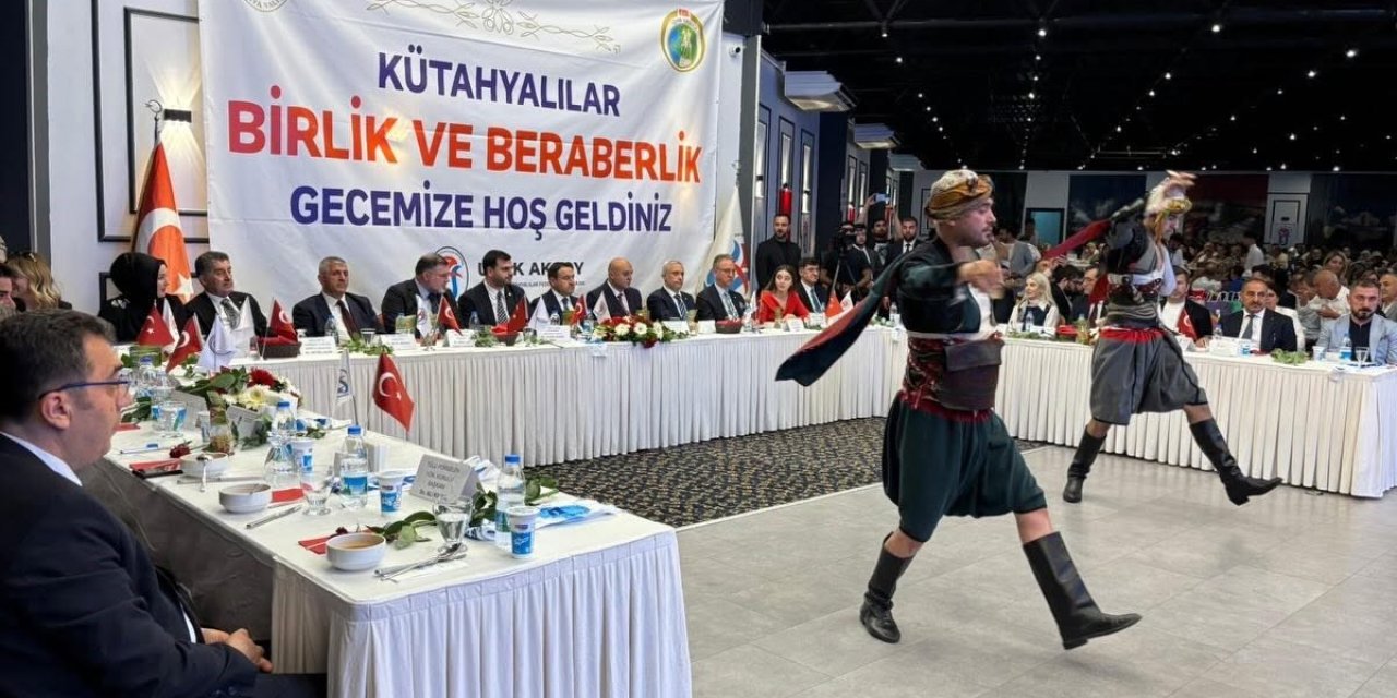Ege Bölgesi Kütahyalılar Federasyonu’ndan Birlik ve Beraberlik Gecesi