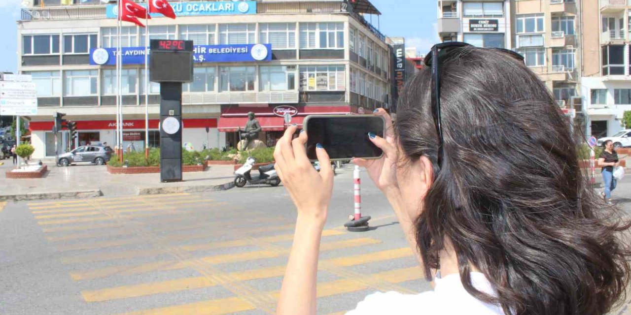 Aydın’da sıcaklar aniden  yükseldi, termometre 42 dereceyi gösterdi