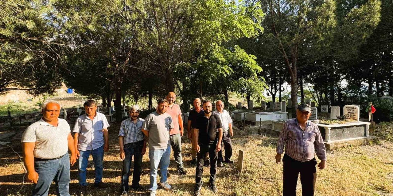 Mahalleye dönüşen bazı köylerde mezarlık sıkıntısı