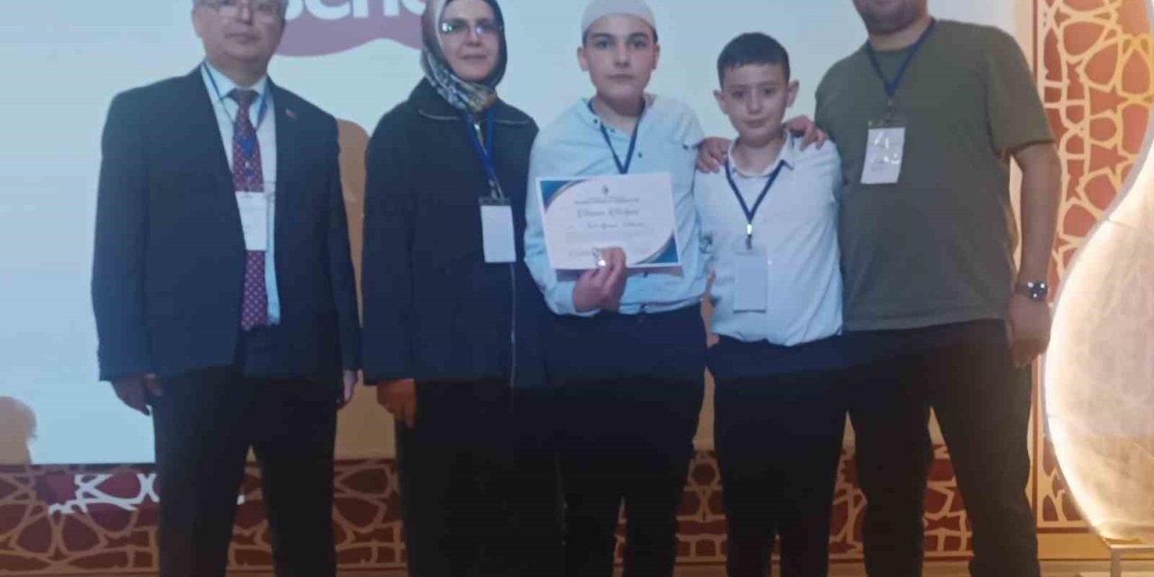Afyon Lisesi öğrencisinden gururlandıran başarı