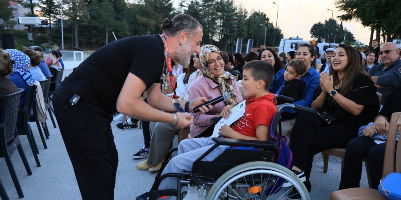 Çameli, Gezen Ozanları ağırladı