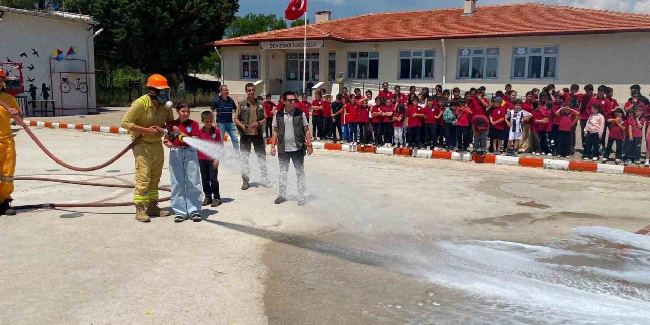 Muğla’da öğrencilere orman yangını tatbikatı yapıldı