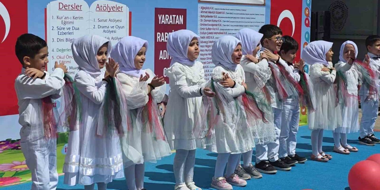 Kütahya’da 4-6 Yaş Kur’an Kursu öğrencilerinden yıl sonu coşkusu