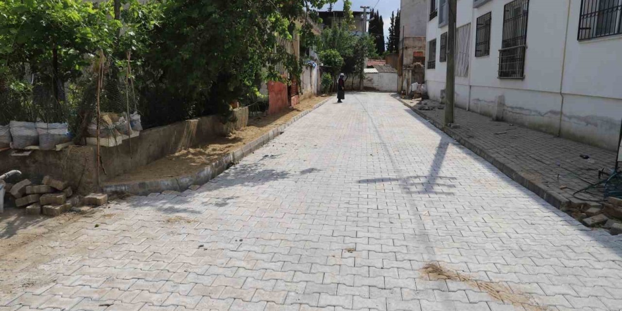 Nazilli’de yol çalışmaları sürüyor