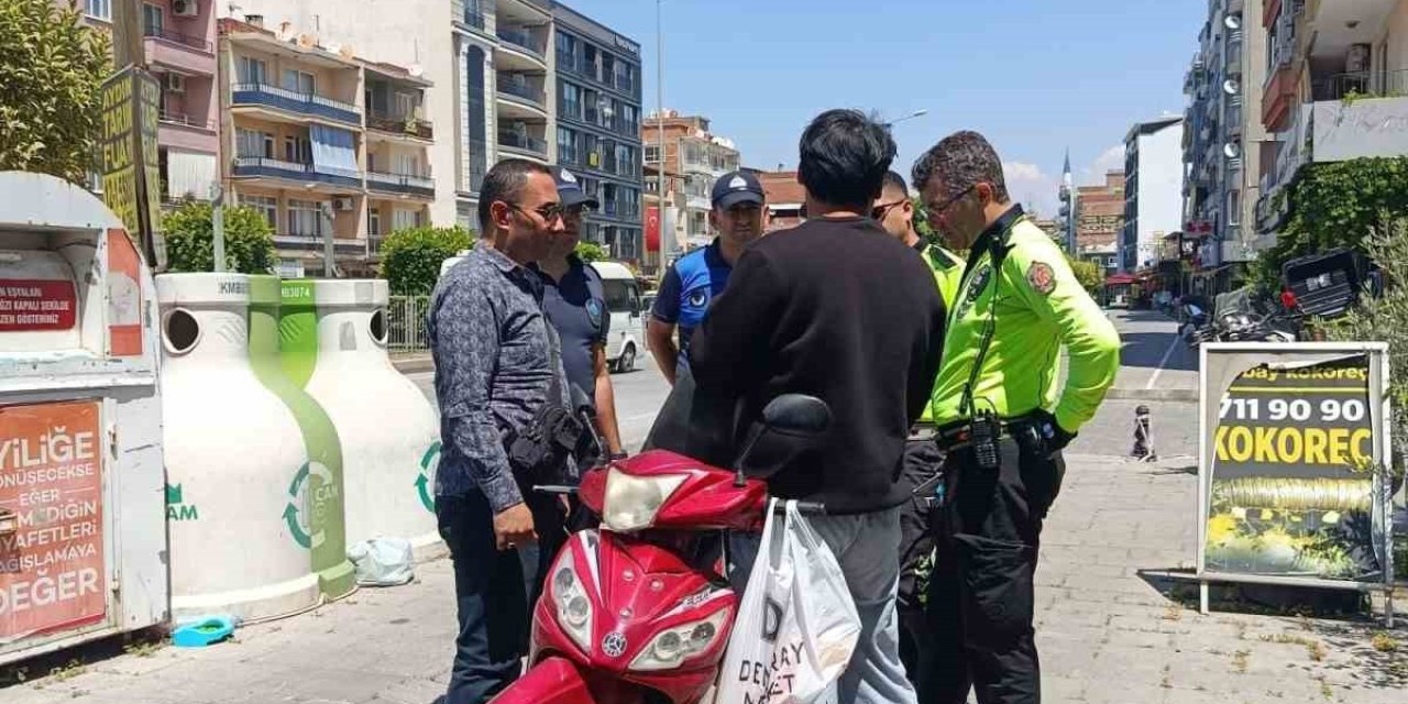 Çine’de kaldırımlarda motosiklet denetimi