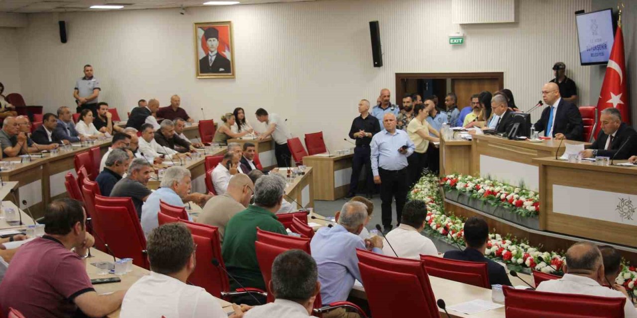 Aydın’da 1,5 milyarlık yol hamlesi meclisten oy birliğiyle geçti