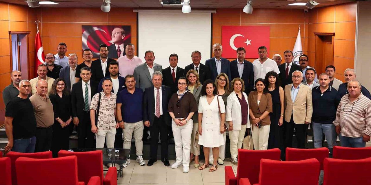 Başkan Aras sektör temsilcileriyle bir araya geldi