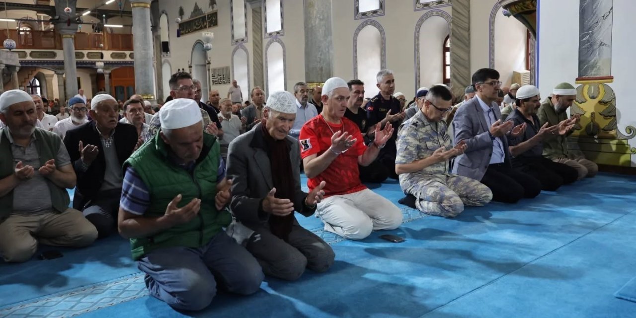 Jandarma Haftası’nda şehitlere vefa programı