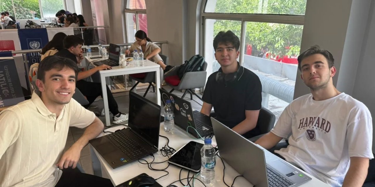 Aydın Fen Lisesi öğrencilerinden ’proje’ başarısı