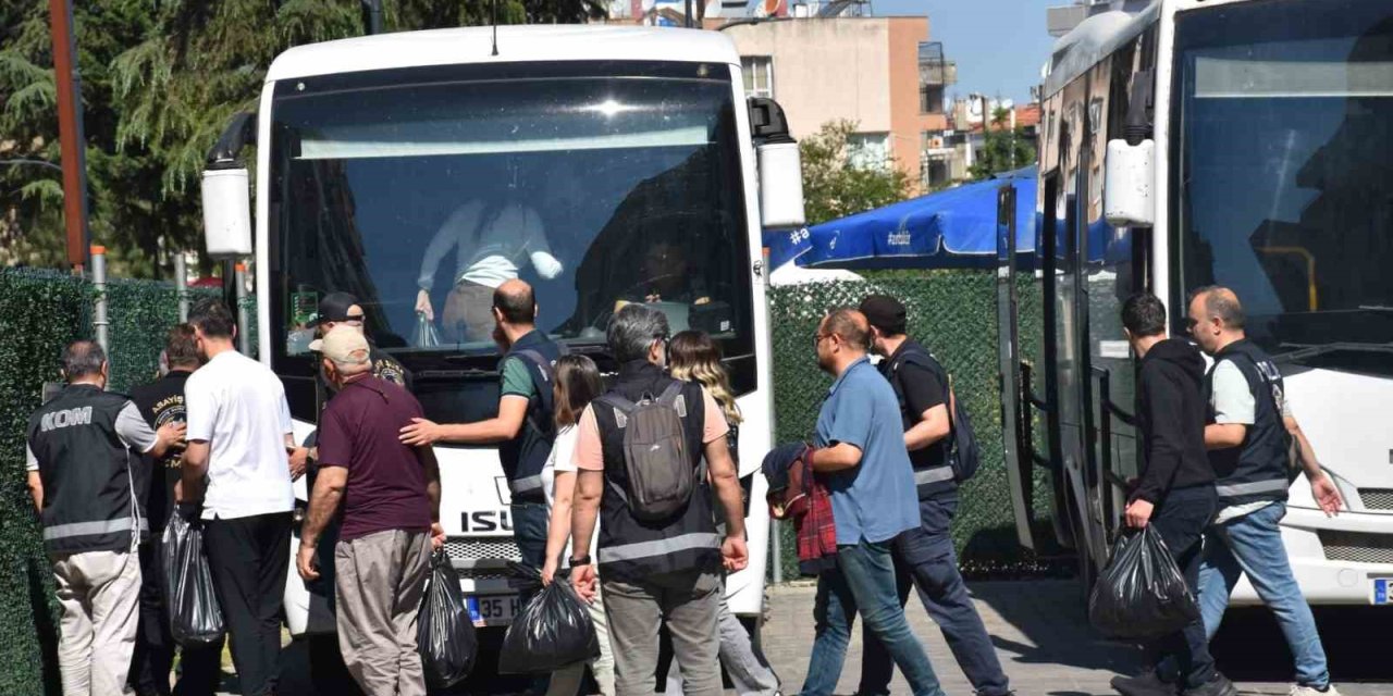Ege Üniversitesi’ndeki yolsuzluk operasyonunda 41 şüpheli adliyede