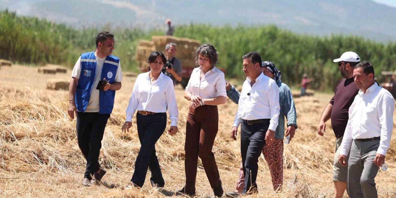 Ekinanbarı’nda üreticinin yükünü hafifleten destek