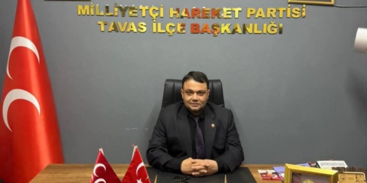 Denizli MHP’de 2 ilçe başkanı görevinden istifa etti