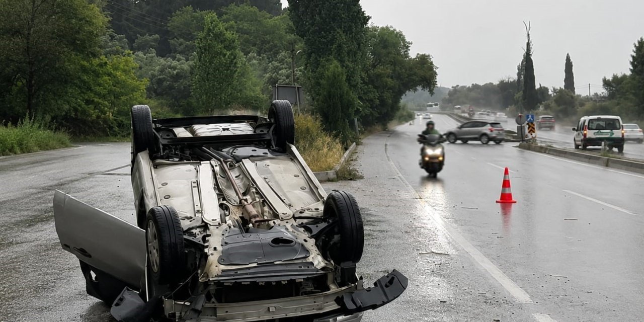 Söke Kuşadası yolu üzerinde otomobil takla attı