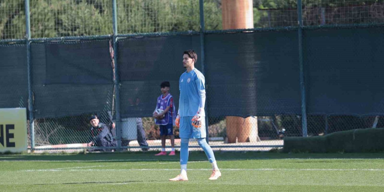 Altınordu’nun kalecisi Süper Lig’e gidiyor