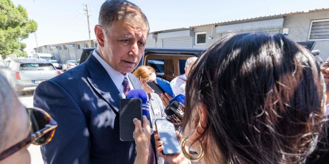Başkan Tugay: "CHP bizim çatımız, istifanın anlamı yok"