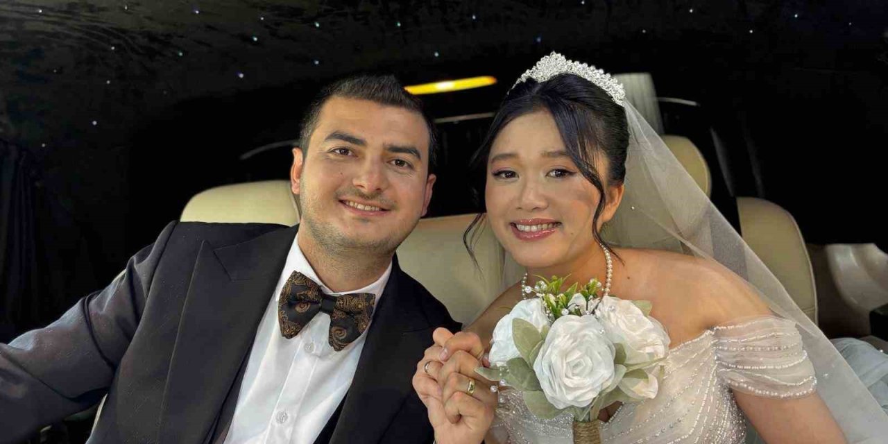 Menteşe’den Vietnam’a uzanan aşk mutlulukla taçlandı