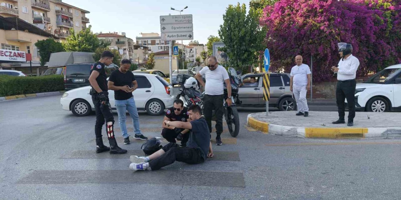 Otomobil ile çarpışan motosikletin sürücüsü yaralandı