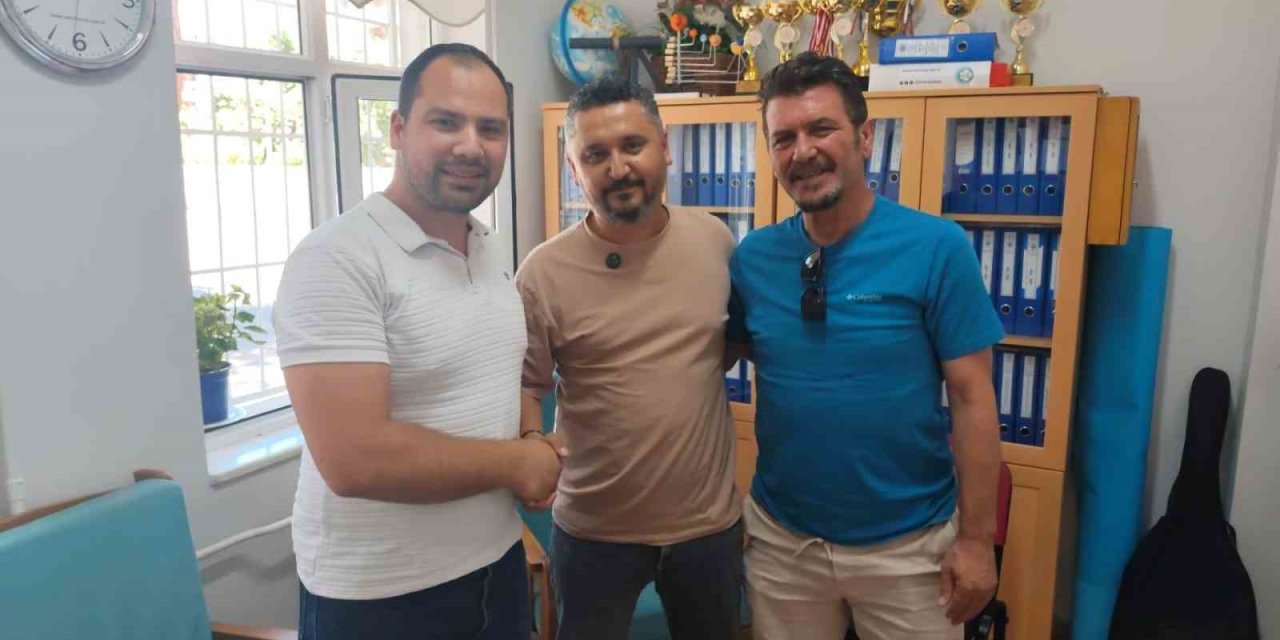 Ormanı korurken bir can kurtardılar