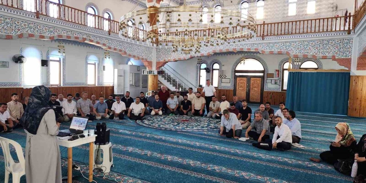 Köyceğiz’de din görevlilerine seminer verildi