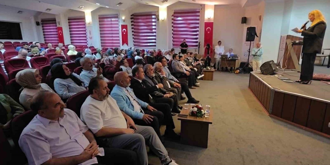 Kütahya’da şiir ve müziğin buluştuğu anlamlı gece