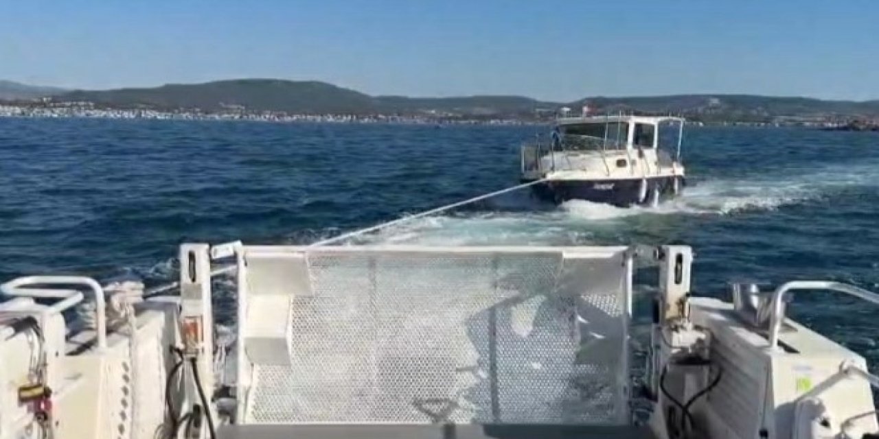 İzmir’de Sahil Güvenlik’ten iki ayrı operasyon: 3 kişi kurtarıldı, 18 göçmen yakalandı
