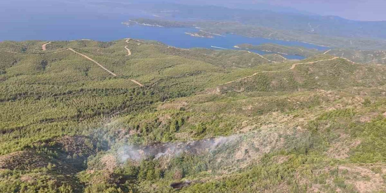 Marmaris’teki yıldırım kaynaklı orman yangını söndürüldü
