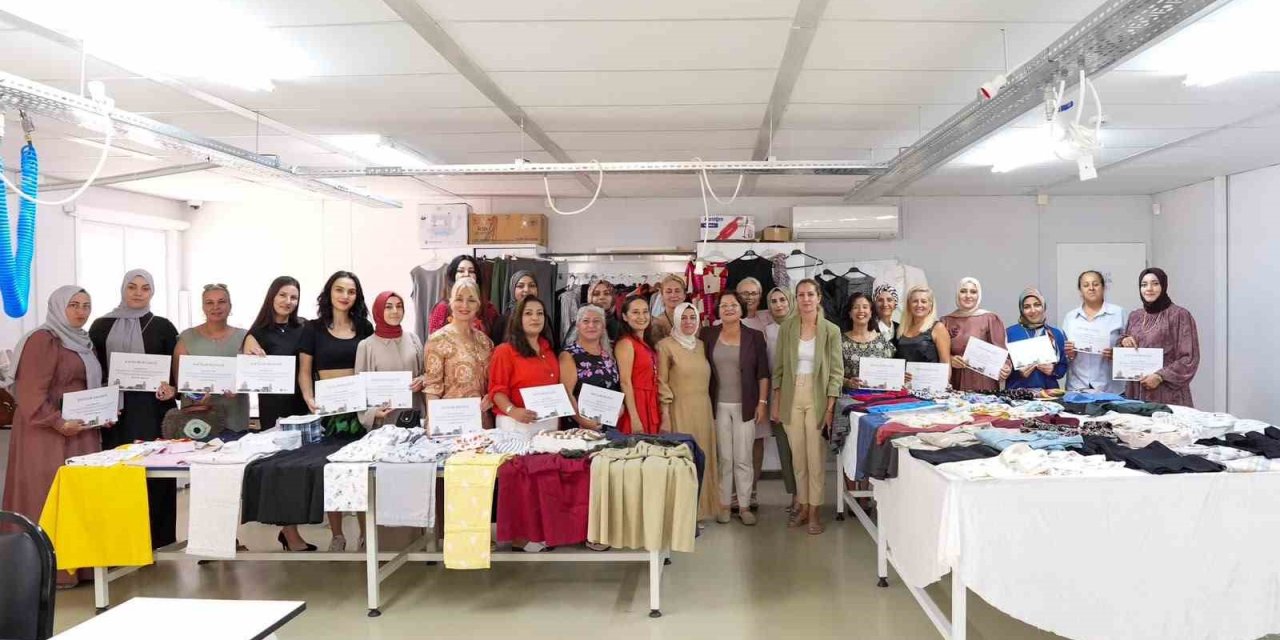 Didim Belediyesi Moda Tasarım ve Temel Dikiş Eğitimi yıl sonu etkinliği gerçekleştirildi