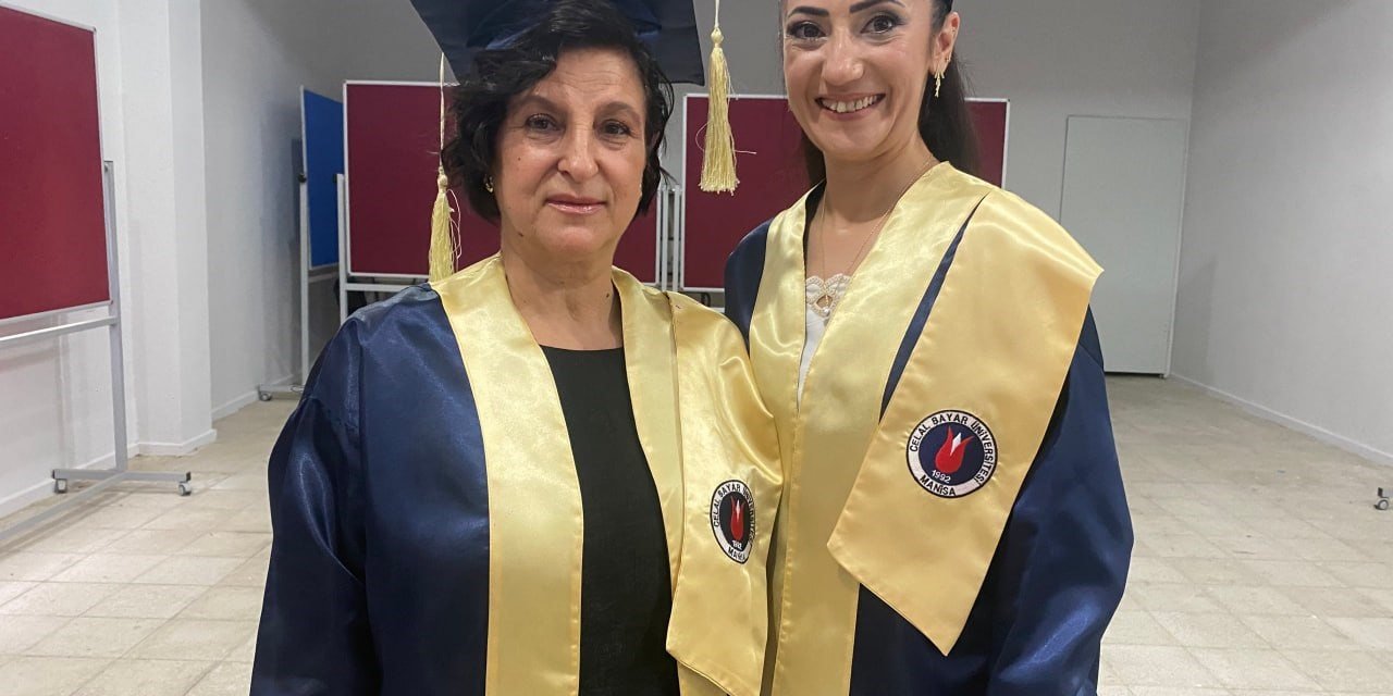 Üniversite hayalini 56 yaşında gerçekleştirdi