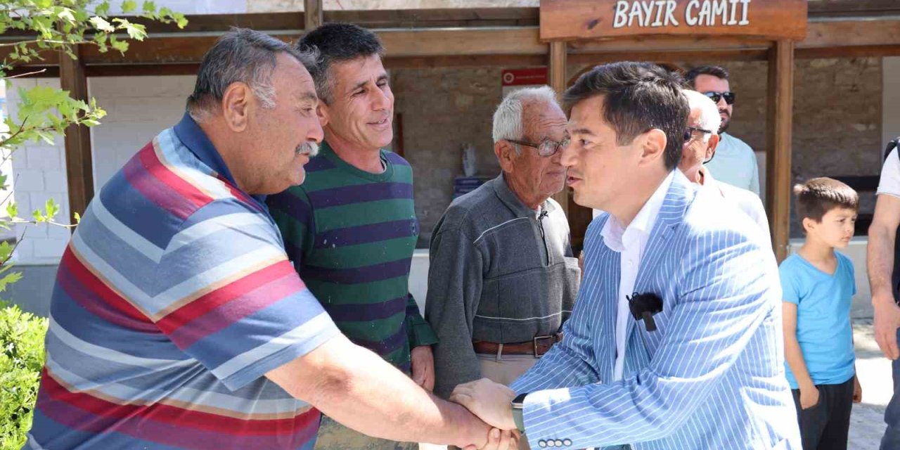 Başkan Ünlü: "Babalarımız toplumumuzun en önemli yapı taşlarından biridir"