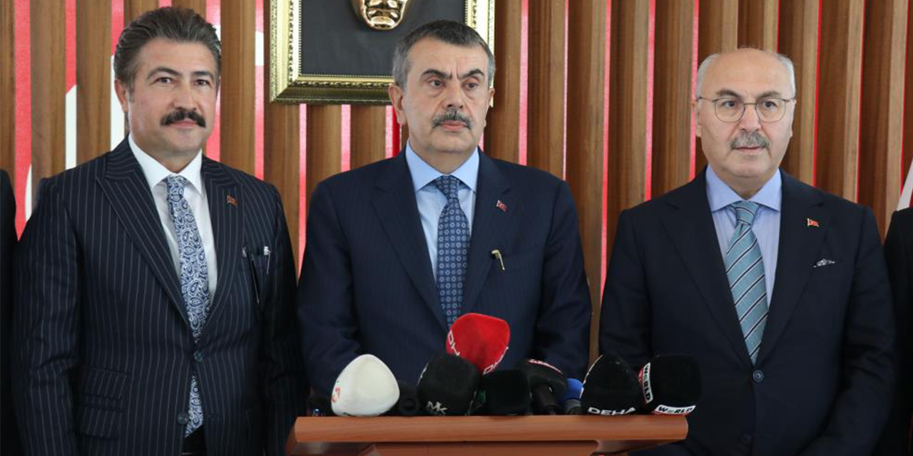 Bakan Tekin: "YKS’ye giren bütün gençlerimize başarılar diliyorum"
