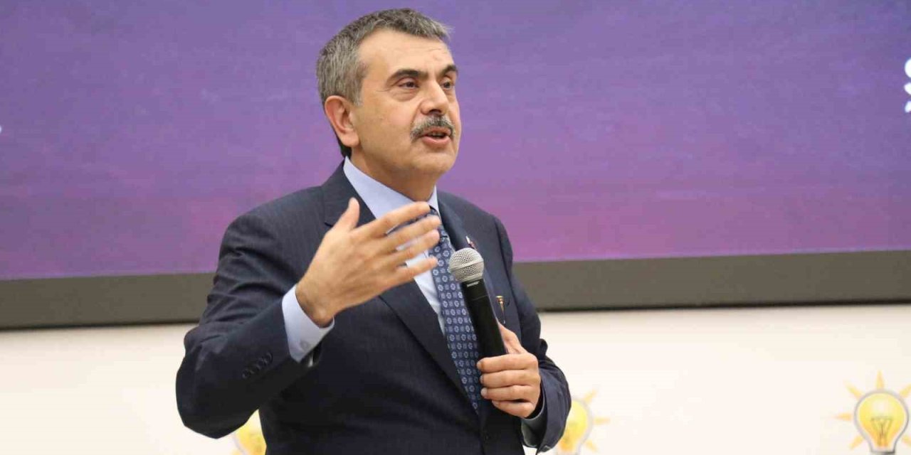 Milli Eğitim Bakanı Tekin, Ecevit dönemindeki mektuplarla yeni ve eski Türkiye’yi karşılaştırdı