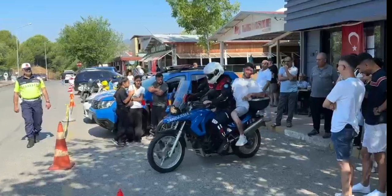 YKS’ye yetişemeyen öğrencinin imdadına jandarma yetişti