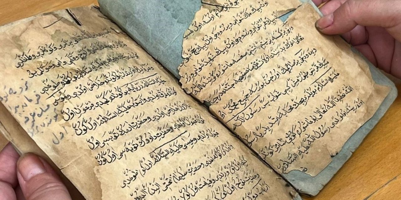 Tozlu raflardan dijital dünyaya: 600 yıllık miras Ege’de koruma altında