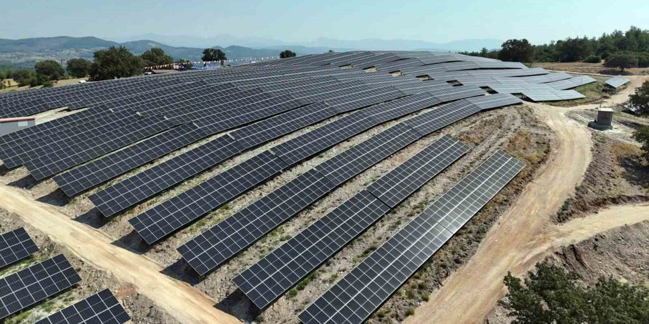 Muğla Büyükşehir enerjideki yönünü güneşe çevirdi