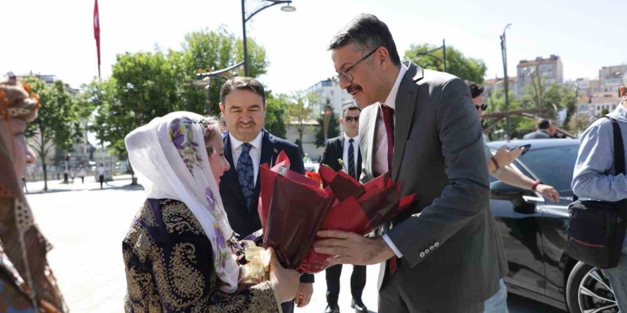 İçişleri Bakan Yardımcısı Ali Çelik Kütahya’da temaslarda bulundu