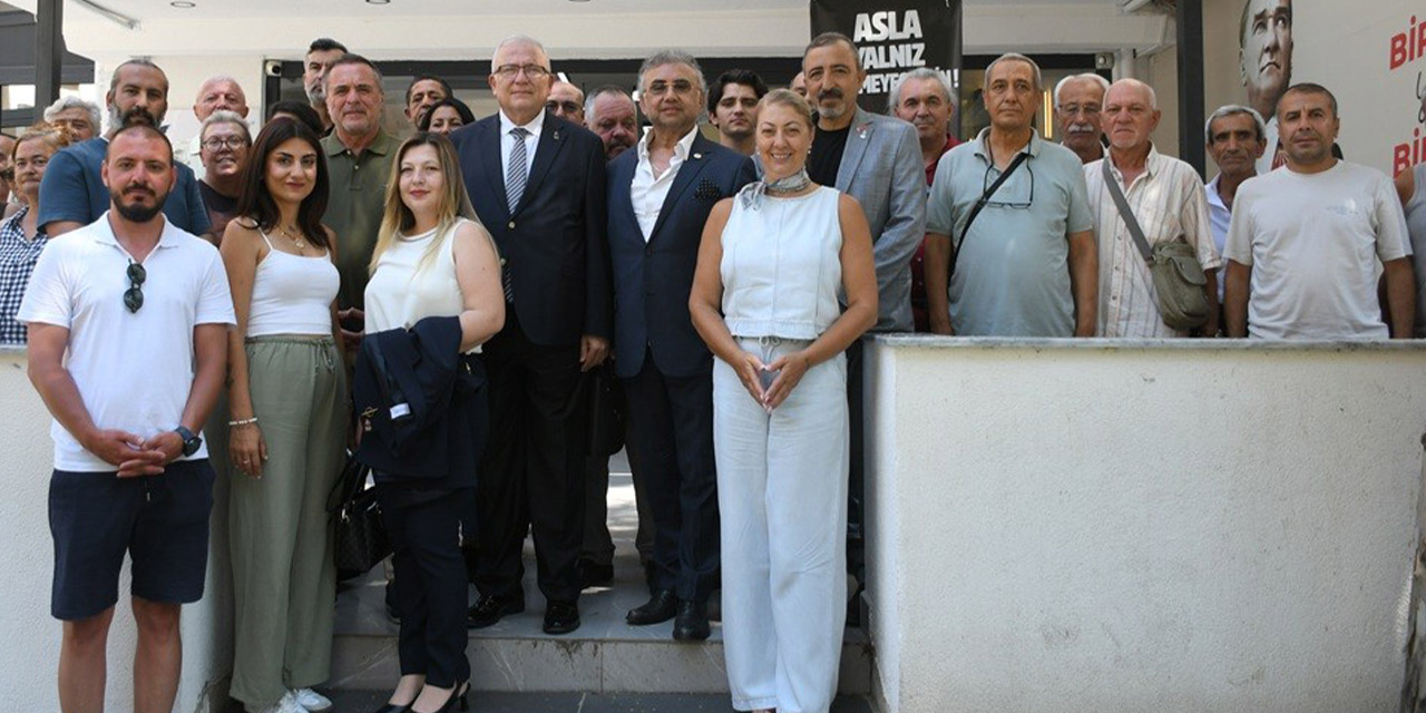 Zafer Partisi’nden CHP Kuşadası İlçe Örgütüne destek ziyareti