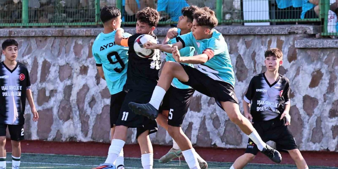 ANALİG Futbol Müsabakaları Manisa’da başladı