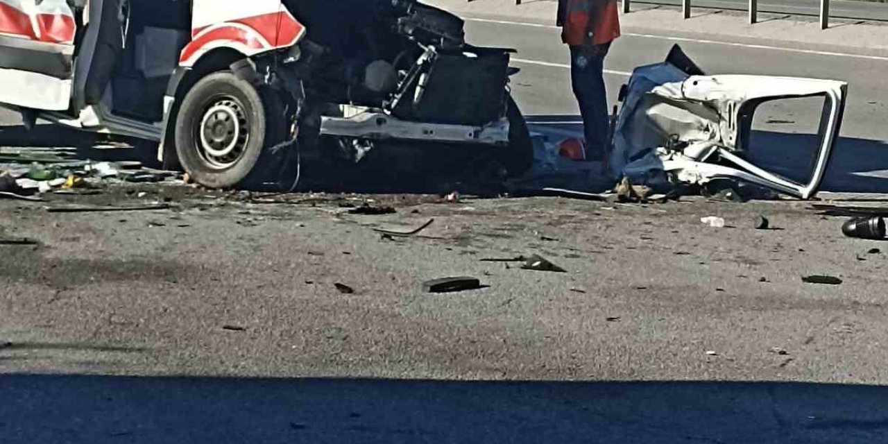 Kütahya’da trafik kazası: 1 ölü, 4 yaralı