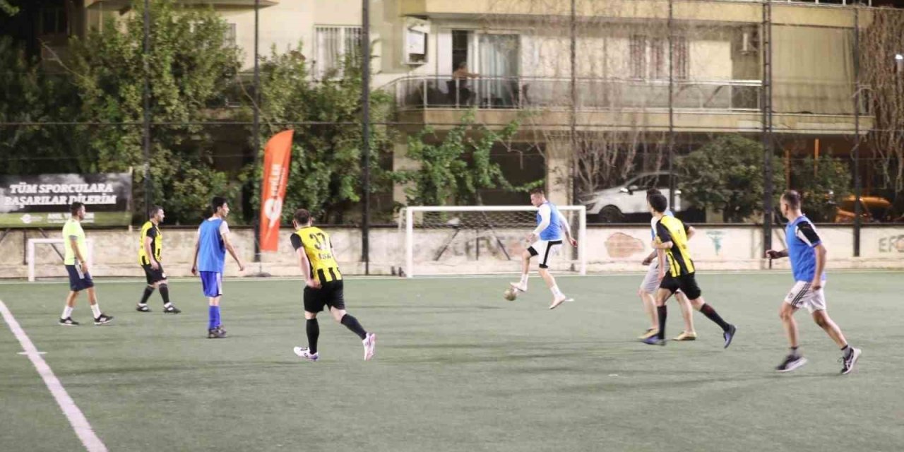 Yenipazar Belediyesi halı saha turnuvası için kayıtlar başladı