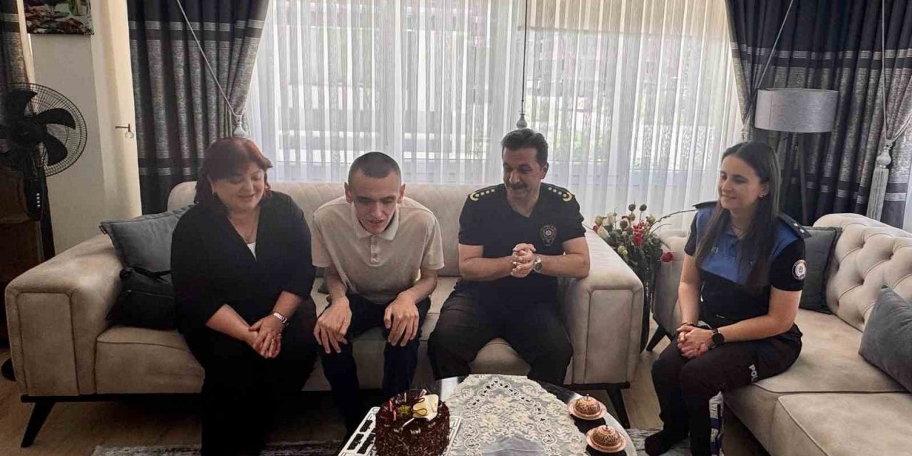 Emir Buğra’ya anlamlı doğum günü sürprizi